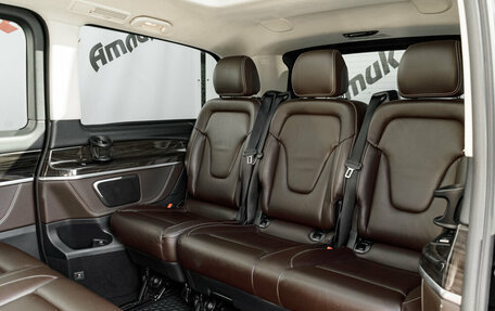 Mercedes-Benz V-Класс, 2017 год, 4 585 000 рублей, 30 фотография