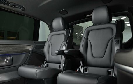 Mercedes-Benz V-Класс, 2025 год, 13 990 000 рублей, 15 фотография