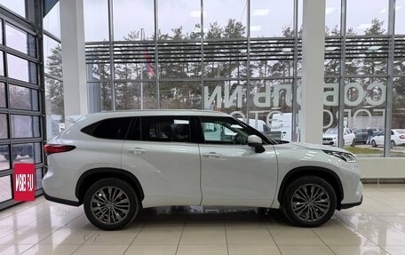 Toyota Highlander, 2025 год, 5 680 000 рублей, 4 фотография