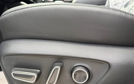 Toyota Highlander, 2025 год, 5 680 000 рублей, 8 фотография