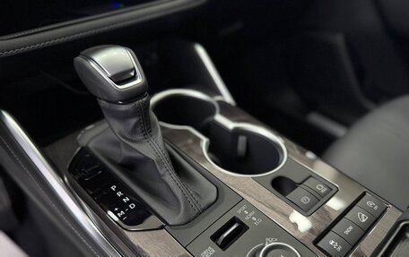 Toyota Highlander, 2025 год, 5 680 000 рублей, 10 фотография