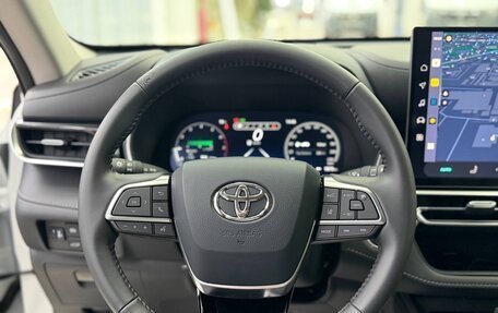 Toyota Highlander, 2025 год, 5 680 000 рублей, 18 фотография