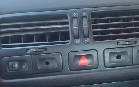 Volkswagen Bora, 2002 год, 325 000 рублей, 3 фотография