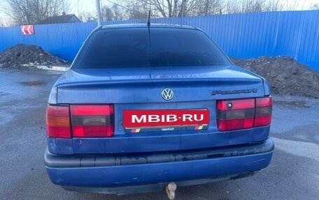 Volkswagen Passat B4, 1994 год, 155 000 рублей, 2 фотография