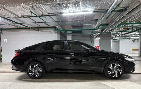 Hyundai Elantra, 2024 год, 2 450 000 рублей, 12 фотография