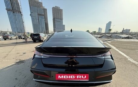 Hyundai Elantra, 2024 год, 2 450 000 рублей, 23 фотография