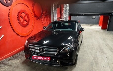 Mercedes-Benz E-Класс, 2020 год, 4 760 000 рублей, 5 фотография