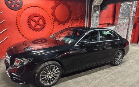 Mercedes-Benz E-Класс, 2020 год, 4 760 000 рублей, 8 фотография