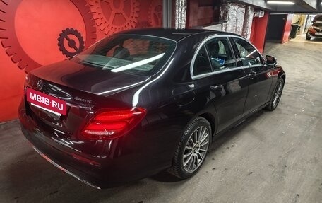 Mercedes-Benz E-Класс, 2020 год, 4 760 000 рублей, 15 фотография
