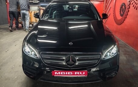 Mercedes-Benz E-Класс, 2020 год, 4 760 000 рублей, 19 фотография