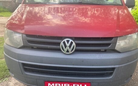 Volkswagen Caravelle T5, 2010 год, 1 500 000 рублей, 4 фотография