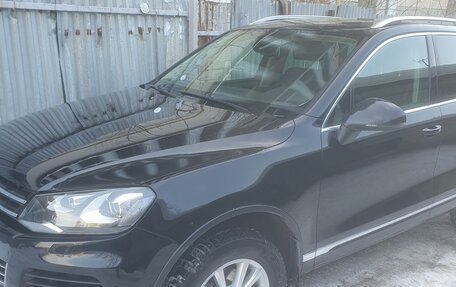 Volkswagen Touareg III, 2014 год, 2 700 000 рублей, 2 фотография