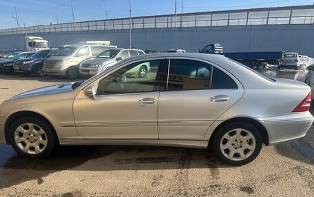 Mercedes-Benz C-Класс, 2006 год, 380 000 рублей, 2 фотография