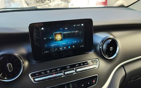 Mercedes-Benz V-Класс, 2021 год, 7 424 000 рублей, 17 фотография