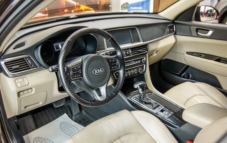 KIA Optima IV, 2017 год, 1 640 000 рублей, 12 фотография