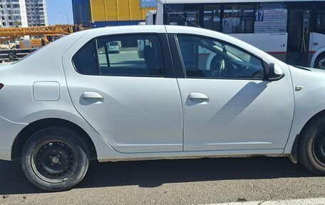 Renault Logan II, 2020 год, 700 000 рублей, 5 фотография