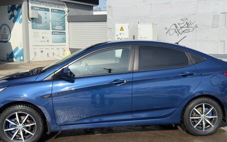 Hyundai Solaris II рестайлинг, 2015 год, 1 500 000 рублей, 5 фотография