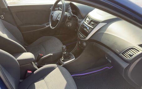 Hyundai Solaris II рестайлинг, 2015 год, 1 500 000 рублей, 15 фотография