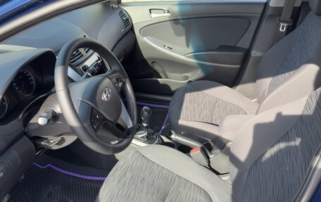 Hyundai Solaris II рестайлинг, 2015 год, 1 500 000 рублей, 11 фотография