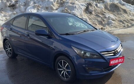 Hyundai Solaris II рестайлинг, 2015 год, 1 500 000 рублей, 10 фотография