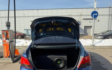 Hyundai Solaris II рестайлинг, 2015 год, 1 500 000 рублей, 19 фотография