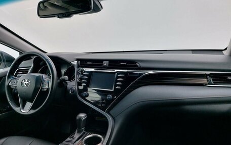 Toyota Camry, 2020 год, 2 969 000 рублей, 13 фотография