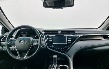 Toyota Camry, 2020 год, 2 969 000 рублей, 12 фотография