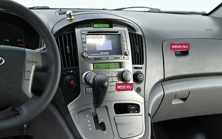 Hyundai Grand Starex Grand Starex I рестайлинг 2, 2012 год, 1 245 000 рублей, 10 фотография