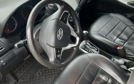 Hyundai Solaris II рестайлинг, 2011 год, 600 000 рублей, 8 фотография