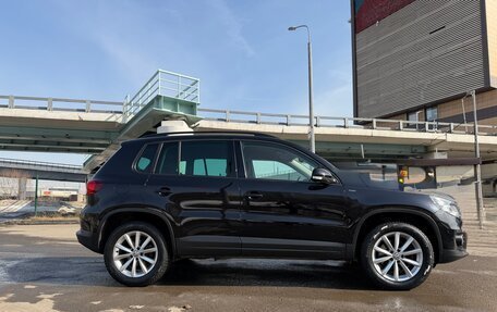 Volkswagen Tiguan I, 2016 год, 2 199 000 рублей, 6 фотография