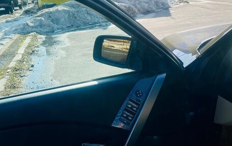 BMW 5 серия, 2004 год, 850 000 рублей, 12 фотография