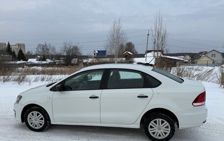 Volkswagen Polo VI (EU Market), 2018 год, 700 000 рублей, 8 фотография