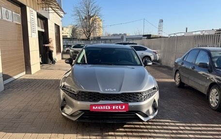 KIA K5, 2022 год, 2 800 000 рублей, 12 фотография
