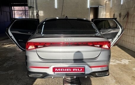 KIA K5, 2022 год, 2 800 000 рублей, 30 фотография