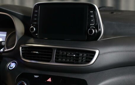 Hyundai Tucson III, 2018 год, 2 099 000 рублей, 13 фотография