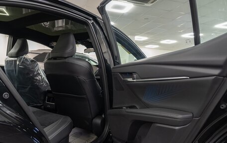 Toyota Camry, 2025 год, 3 950 000 рублей, 20 фотография