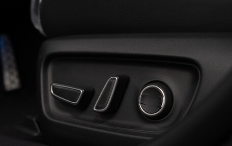 Toyota Camry, 2025 год, 3 950 000 рублей, 25 фотография