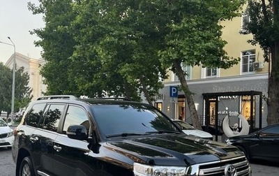 Toyota Land Cruiser 200, 2016 год, 7 000 000 рублей, 1 фотография