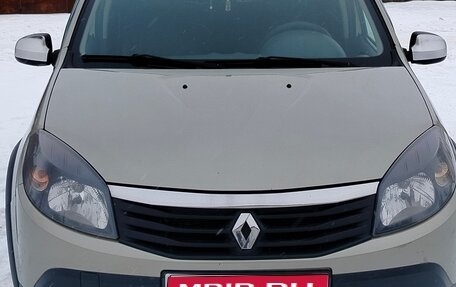 Renault Sandero I, 2014 год, 700 000 рублей, 1 фотография