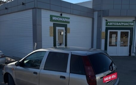 Fiat Punto III Punto Evo рестайлинг, 1998 год, 160 000 рублей, 3 фотография