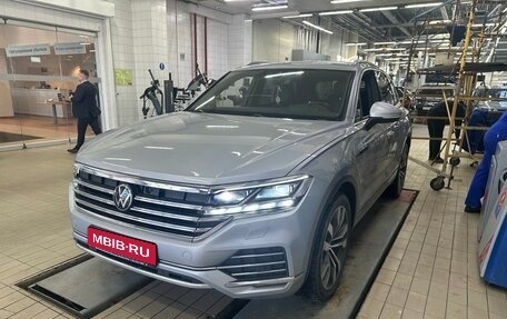 Volkswagen Touareg III, 2021 год, 6 500 000 рублей, 1 фотография