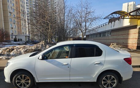 Renault Logan II, 2015 год, 650 000 рублей, 4 фотография