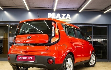 KIA Soul II рестайлинг, 2019 год, 1 579 000 рублей, 6 фотография