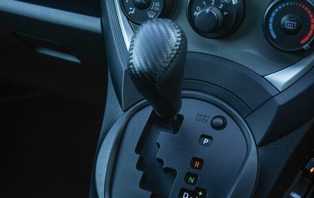 Toyota Ractis II, 2013 год, 1 100 000 рублей, 17 фотография