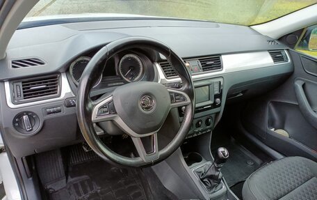 Skoda Rapid I, 2016 год, 1 000 000 рублей, 6 фотография