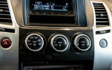 Mitsubishi Pajero Sport II рестайлинг, 2013 год, 1 769 000 рублей, 15 фотография