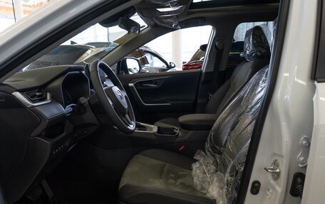 Toyota RAV4, 2025 год, 3 600 000 рублей, 10 фотография