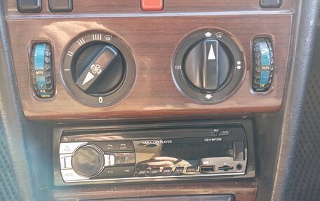 Mercedes-Benz W124, 1986 год, 260 000 рублей, 8 фотография