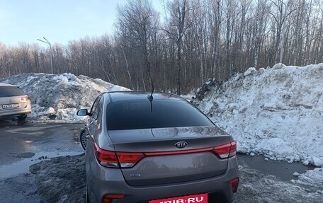 KIA Rio IV, 2018 год, 1 200 000 рублей, 2 фотография