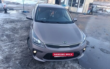 KIA Rio IV, 2018 год, 1 200 000 рублей, 4 фотография
